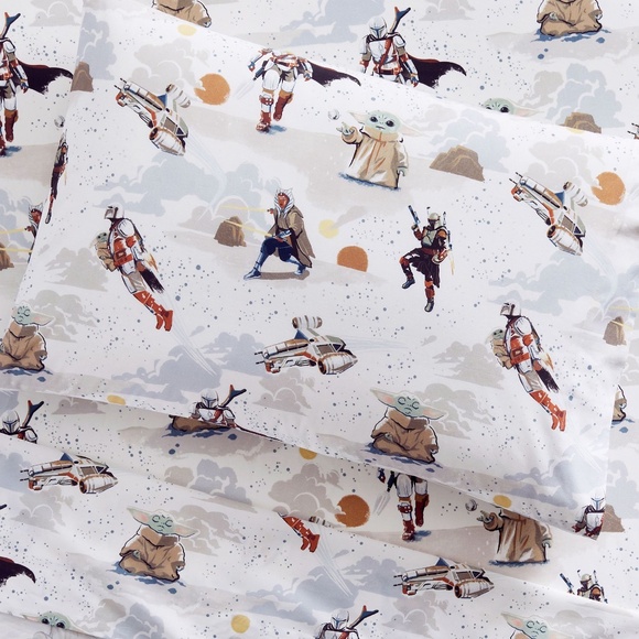The Mandalorian™ Standard Pillowcase - PBK - Picture 1 of 4